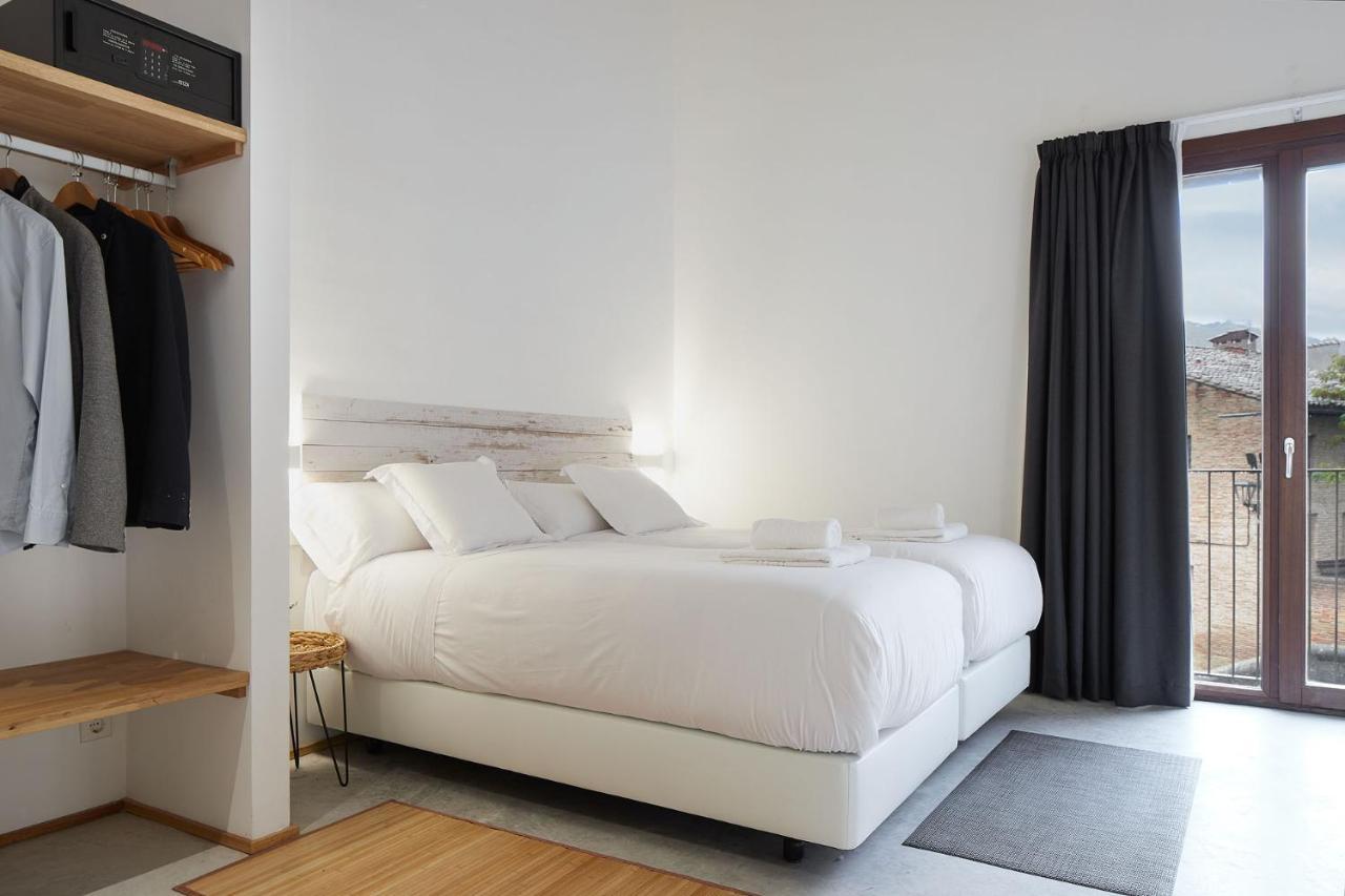 Estella Rooms - Autocheckin Exteriör bild