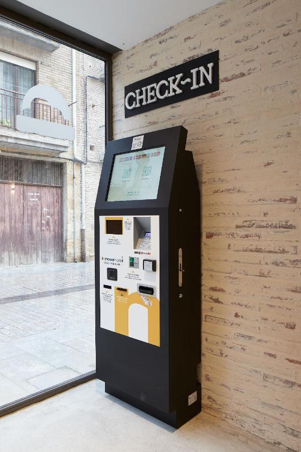 Estella Rooms - Autocheckin Exteriör bild